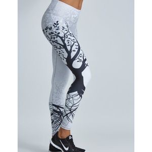 NOLI Yoga Tree of Life leggings